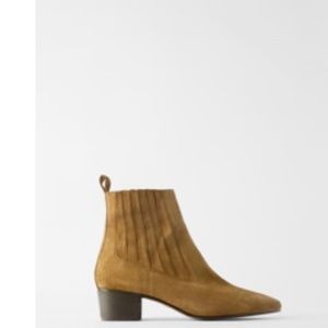 ZARA: Leather mid heel boots (unused)